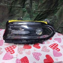 2015-20 Dodge Charger Left Headlight Computer