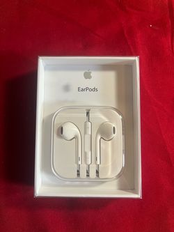 Apple EarPods Wired Earphones