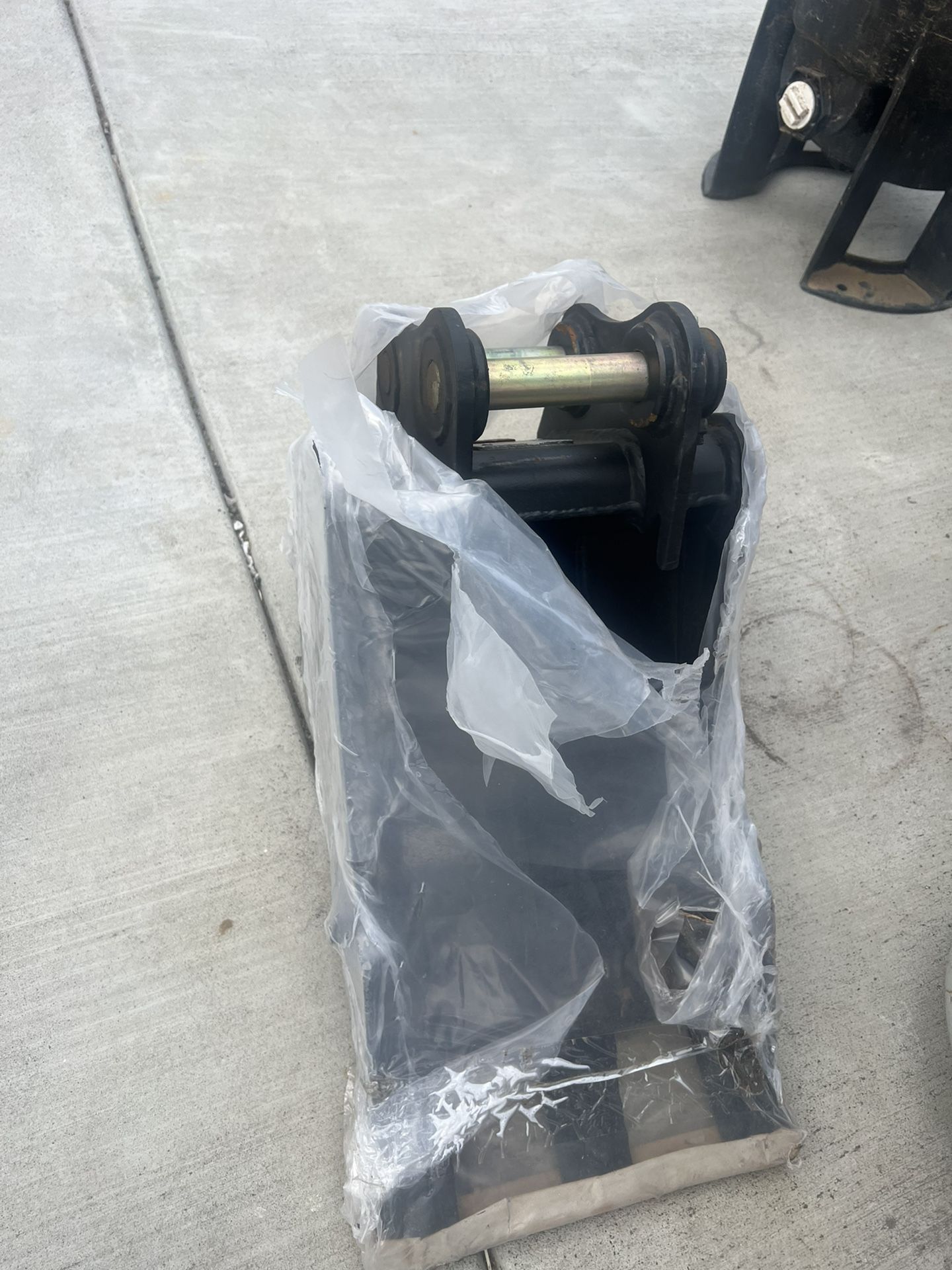 Brand New 1 Foot Excavator Bucket