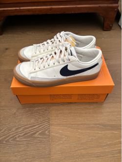 Nike Blazer Low ’77 Vintage Sail / Midnight Navy (Men’s 9)