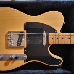 Squire Telecaster by Fender with Cas