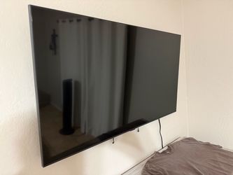 Samsung Crystal UHD 50 inch TV