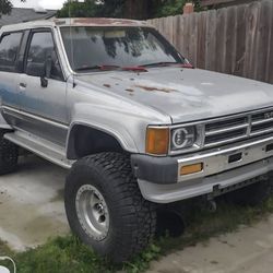 1988 Toyota 4runner 4x4 V6 5spd