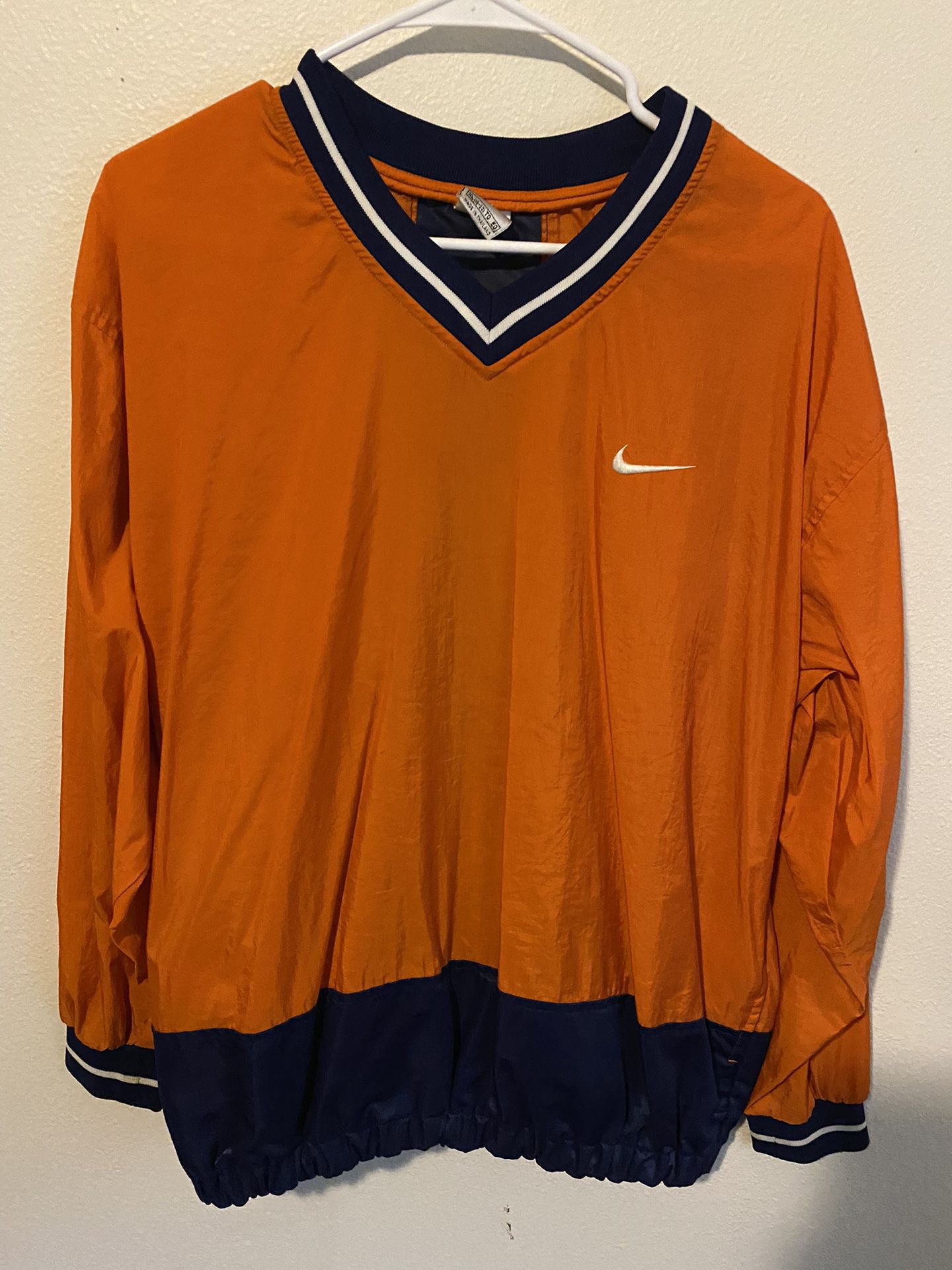 Orange Nike xl long sleeve rain jacket