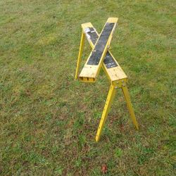 Metal Folding  Saw Horses