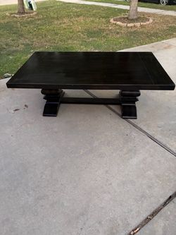 Expresso coffee table