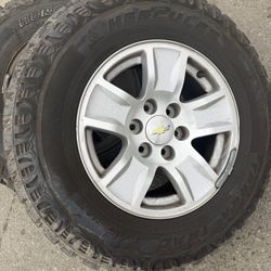 Tires Set  Llantas Y Rines