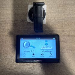 Garmin Nuvi 55 5" GPS Navigator with Car Mount – Free Lifetime Maps