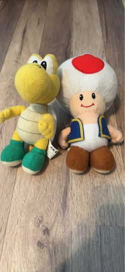 Koopa Troopa and Red Toad Plush Toys - RARE - Super Mario Bros - 2010 Goldie Marketing