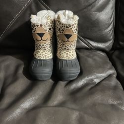 Snow Boots 