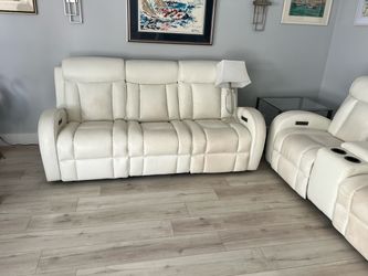 Reclining sofa with Bluetooth