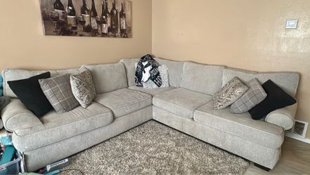 Sectional couch