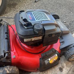 Snapper FWD Mower With Bag