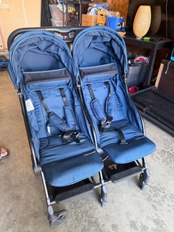 Mompush double stroller