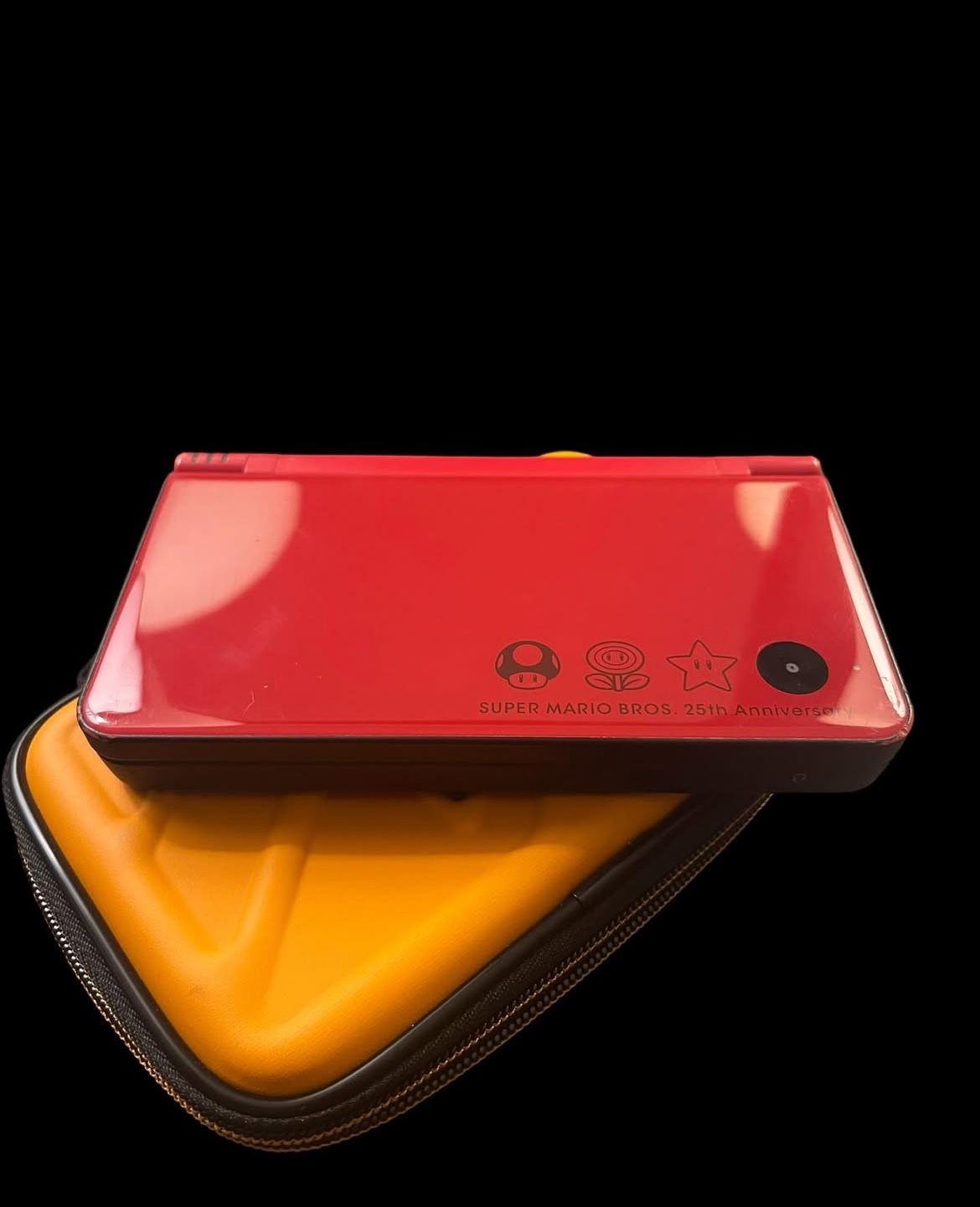 Nintendo DSi XL Super Mario Bros. 25th Anniversary Edition 