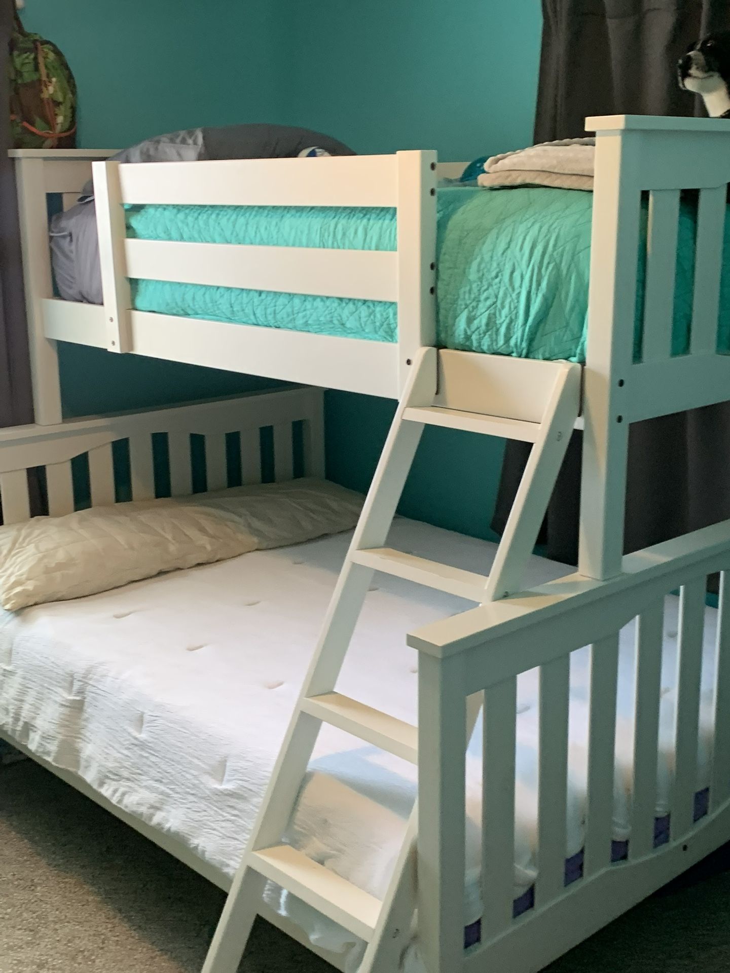 Twin Over Full Bunk Bed