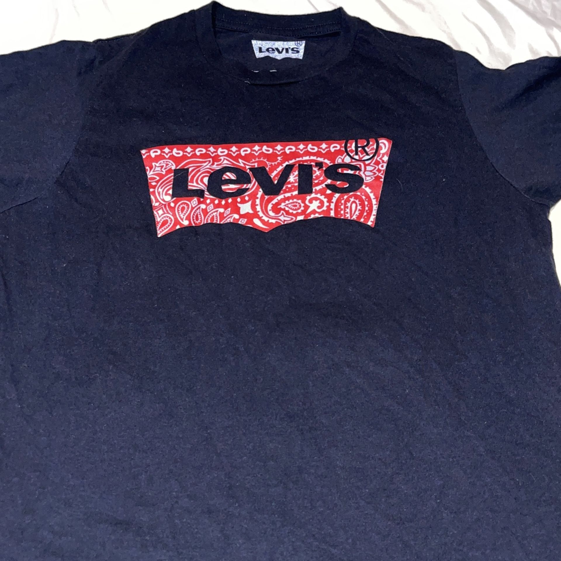 Black Levis T Shirt