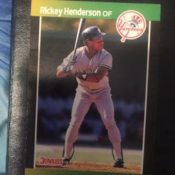 EXTREMELY  RARE RICKEY HENDERSON  #245
