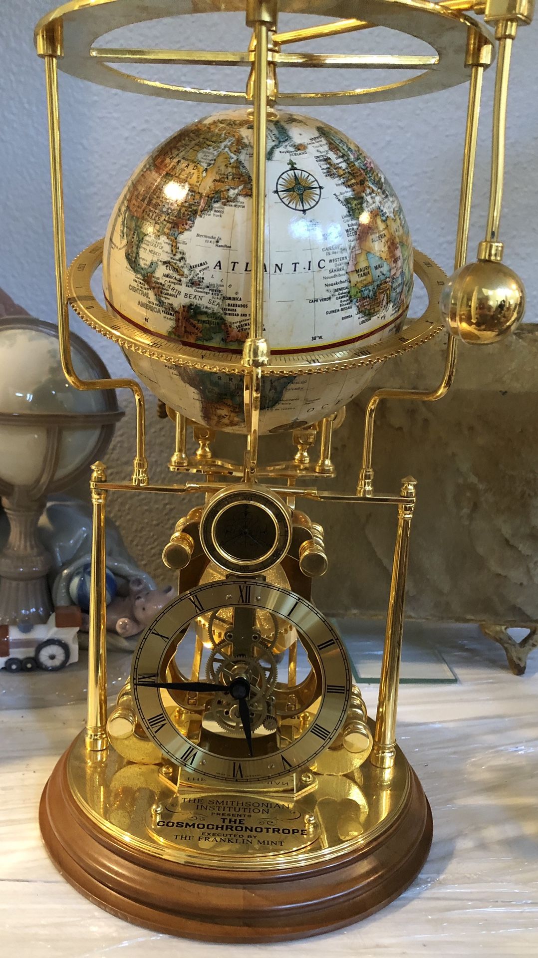 Rare franklin Mint Smithsonian Cosmochronotrope clock