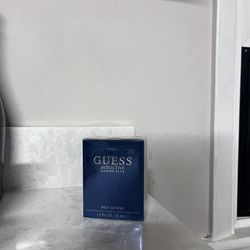 Guess For Man Brand New 25