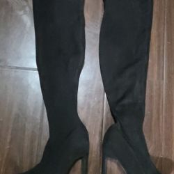 Womens Black Suede Thigh High Boots Size 6 1/2  Used 