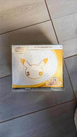 Pokemon 30th anniversary ETB