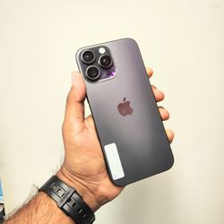 iPhone 16 Pro Max 256GB Unlocked in excellent condition - On weekend Special Cash Deal $799 🤩 (payments options are also available) limited time deal