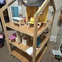 Kid Kraft Doll House 