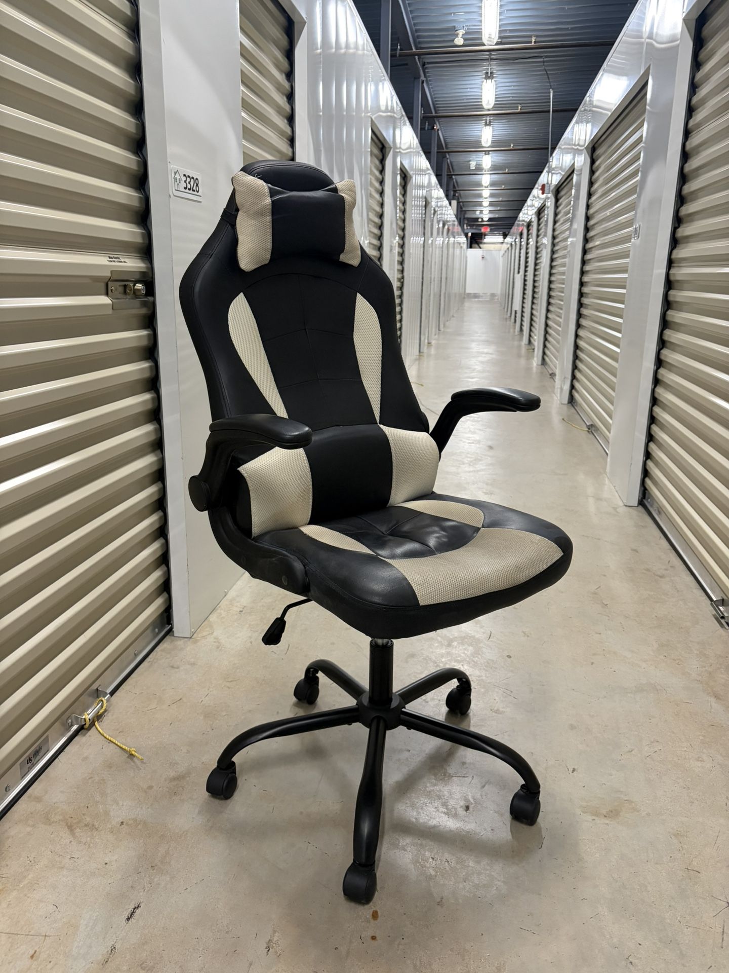 Gaming Chair And Desk