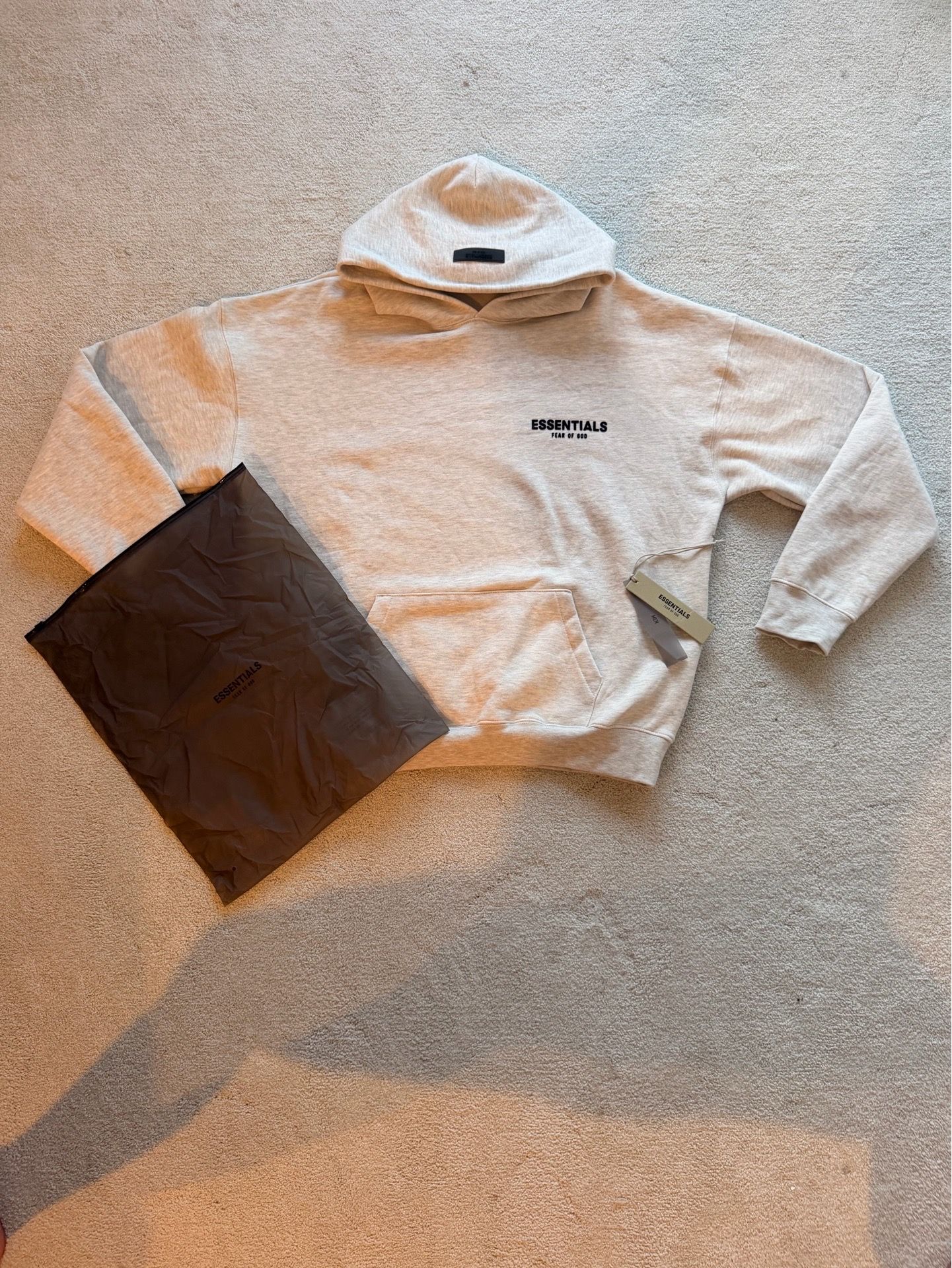 Essentials Fear Of God Light Oatmeal Hoodie Size Medium Brand New