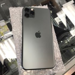 iPhone 11 Pro Max 64GB Unlocked Excellent Condition 