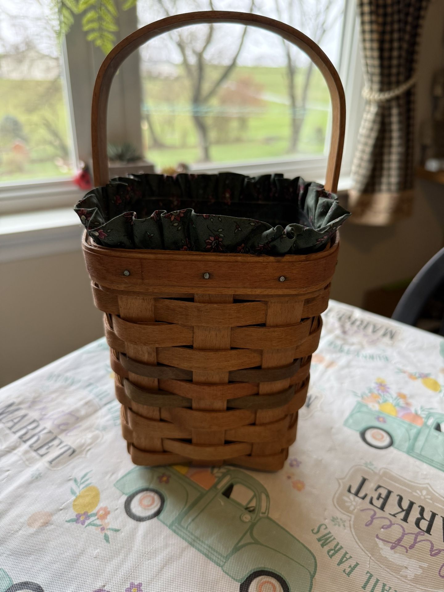 Longaberger 1992 Basket