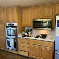 Whrilpool Over Range Microwave 