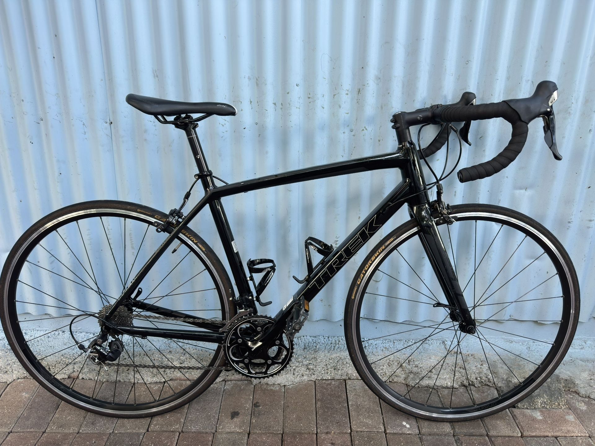 Excellent Conditions👌 16 Pounds-Carbon Fork-10x3 105 Speed -700c Wheels-(MEDIUM Frame)-HABLO ESPAÑOL-MORE INFO BELOW 👇