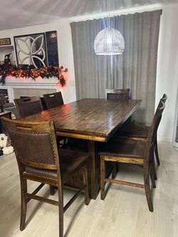 Beautiful Counter Height Dining Table with 6 Chairs