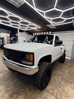 1993 Cheyenne. Rest mod. New engine and transmission