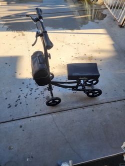 Knee scooter