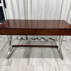 Broyhill Entryway/Sofa Table/Desk