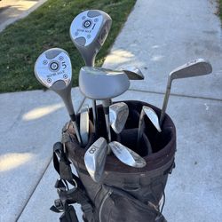 Golf club sets right handed