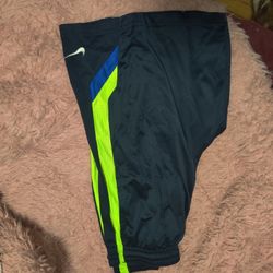 Nike Basketball Shorts Size XL