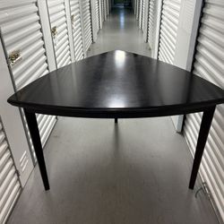 Guitar Pick Shape Dining Table