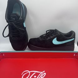 Nike Tiffany & Co. x Air Force 