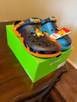 CROCS POKEMON SZ 13 MENS NEW