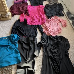 Women Clothes Size Med All Like New