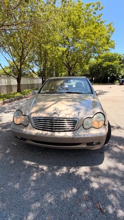 2004 Mercedes-Benz C-Class