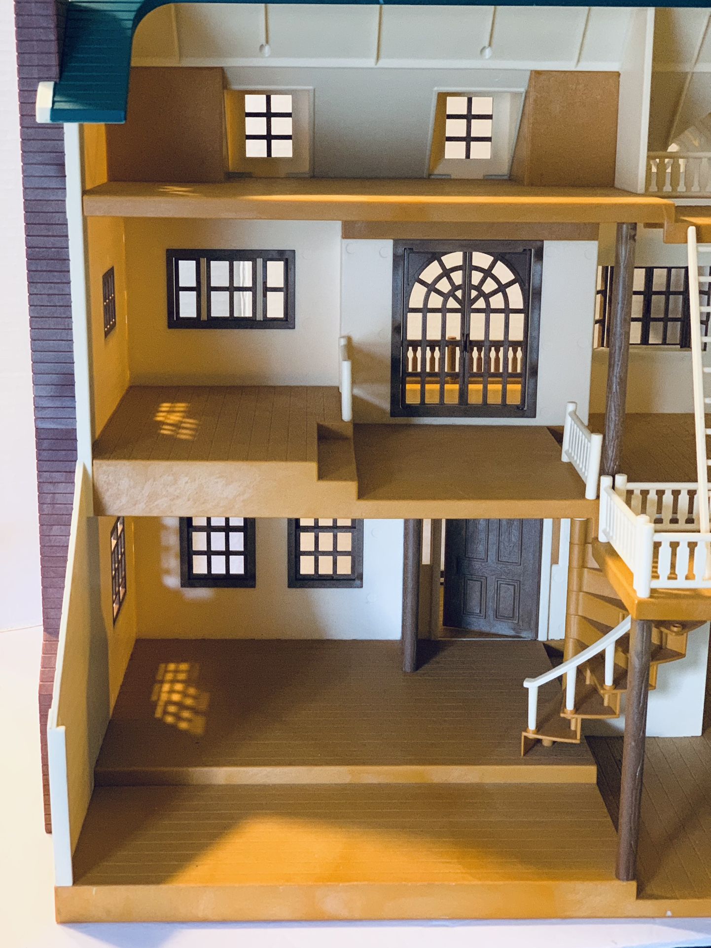 Calico critters house green roof sale