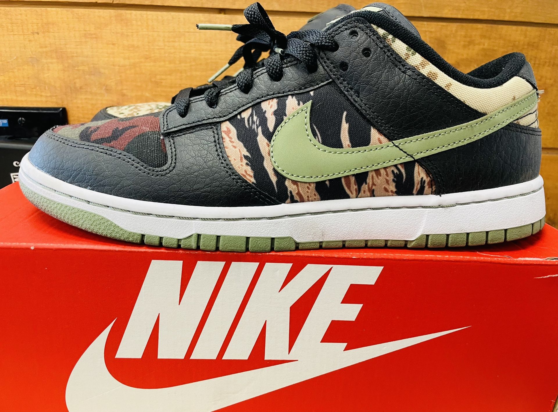 Nike 