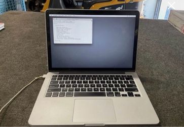 MacBook Pro 13” 2015 model 16gb ram