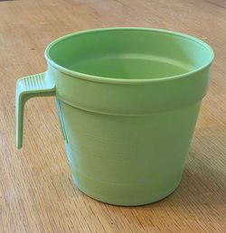 Vintage Nu-Maid Rite Butter / Margarine Cup - Light Lime Green