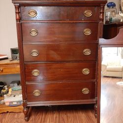 Antic Solid wood Dresser 